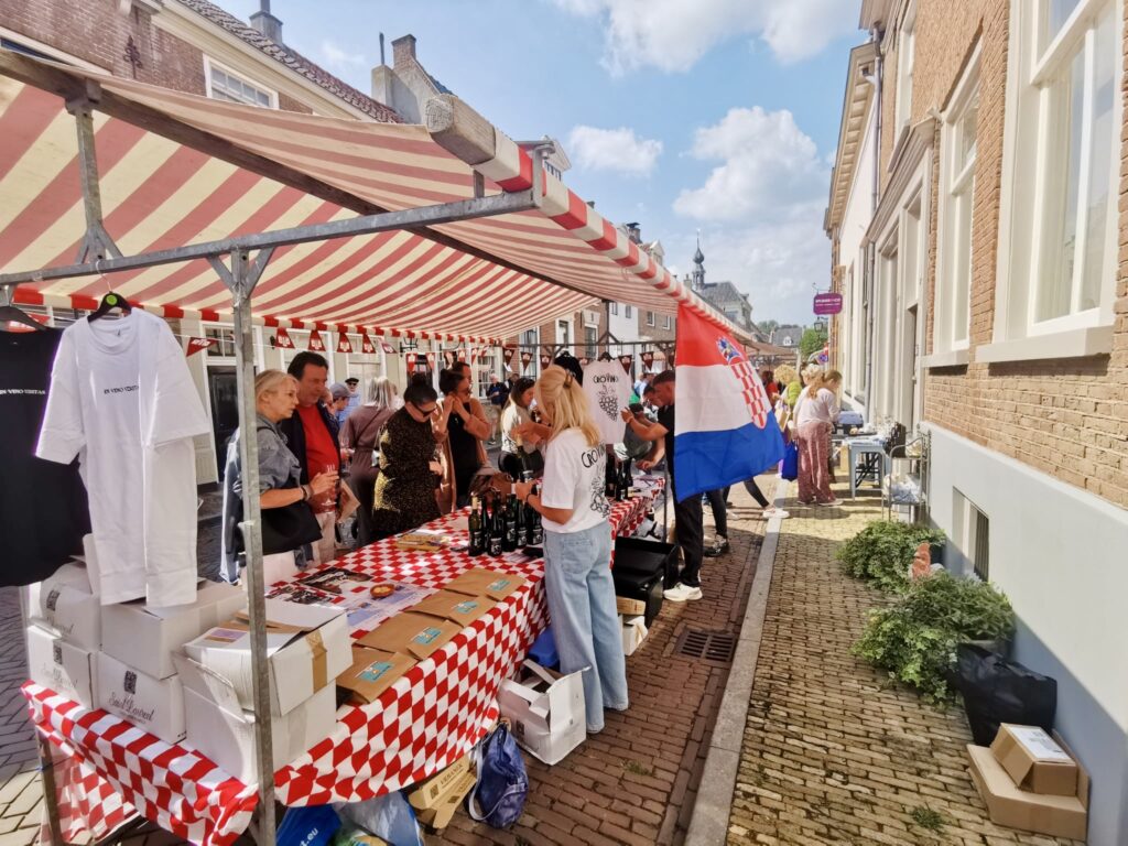 Kroatische wijnen van CroVino tijdens wijnfestival Chateau voor Buren